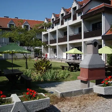 Siesta Club Hotel