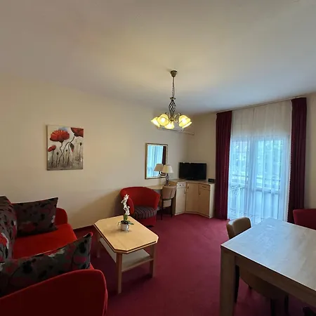 Siesta Club Отель 3*