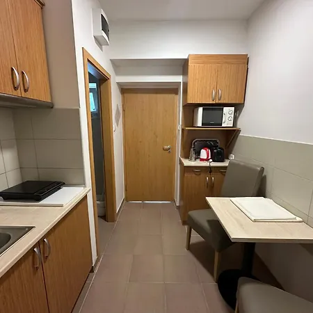 斯亚斯塔俱乐部酒店 酒店 哈卡尼