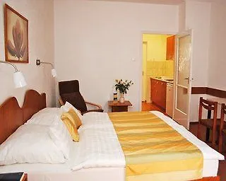 Szálloda Siesta Club