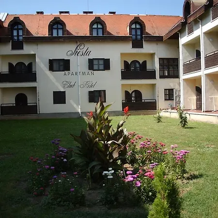 Siesta Club Szálloda