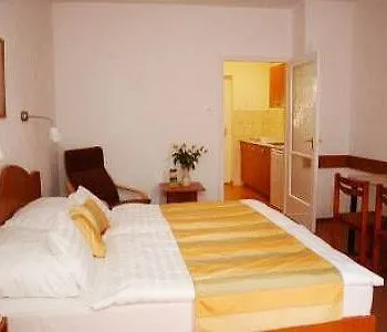 Hotel Siesta Club
