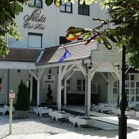 Siesta Club Harkany