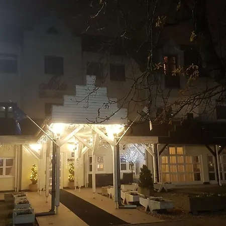 斯亚斯塔俱乐部酒店 酒店 3*