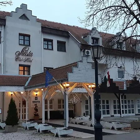 Siesta Club Hotel